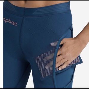 Snapbac legging small size